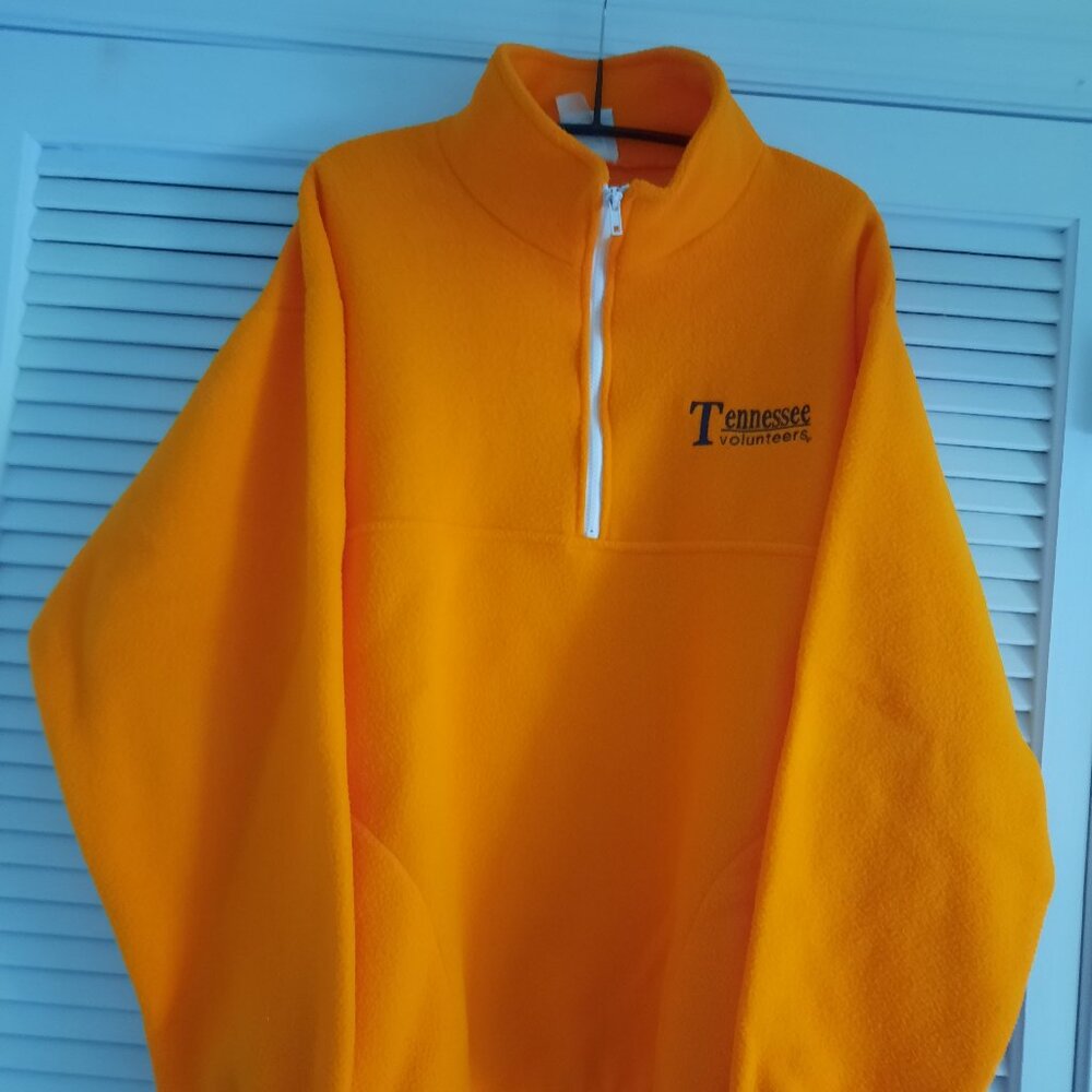 Tennessee Volunteers Pullover Top